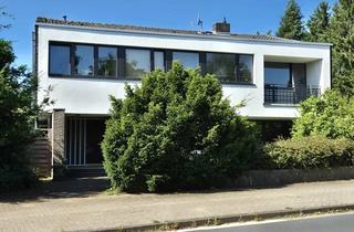 Einfamilienhaus kaufen in 52385 Nideggen, "Individuelles Einfamilienhaus in zentraler Lage!"