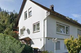 Mehrfamilienhaus kaufen in 35716 Dietzhölztal, Ewersbach: Drei vermietete Wohneinheiten im Mehrfamilienhaus als Kapitalanlage oder Selbstnutzung