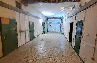 Haus kaufen in 24594 Hohenwestedt, Hohenwestedt - Haus mit Tiefgarage und gr. Grundstück