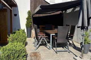 Wohnung kaufen in 92245 Kümmersbruck, Kümmersbruck - Schöne 4 Zimmer ETW mit Garten und Blockhaus