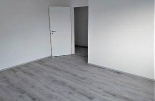 Haus kaufen in 63179 Obertshausen, Obertshausen - Provisionsfrei! Sanierte 2-Zi-ETW mit Balkon + Hobbyraum in Top L