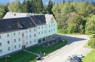 Wohnung kaufen in 08349 Johanngeorgenstadt, Solide 3-Raum-Wohnung mit günstigem Hausgeld – ideal auch als Ferienimmobilie