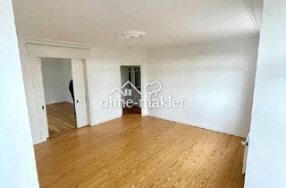 Wohnung kaufen in 24159 Kiel, kleine Altbauwohnung mit Blick über die Förde