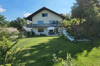 Wohnung kaufen in 79271 St. Peter, St. Peter - Hochwertig modernisierte Wohnung mit Hauscharakter und großem Gar