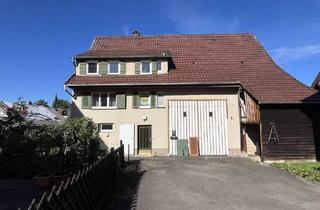 Bauernhaus kaufen in 71101 Schönaich, Schönaich - Hier dürfen Sie ran! Sanierungsbedürftiges Haus mit Scheuer