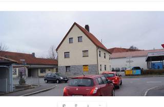 Haus kaufen in 94315 Straubing, Straubing - Gepflegtes MFH und Autohandel , vermietet * 7% Rendite*