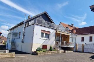 Einfamilienhaus kaufen in 61203 Reichelsheim, Reichelsheim (Wetterau) - Einfamilienhaus mit Nebengebäuden und großem Hof