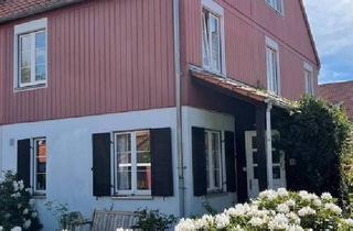 Wohnung kaufen in Parforceheide 94, 14163 Berlin, Berlin - Idyllisch gelegenes Reihenendhaus nahe Museumsdorf Düppel