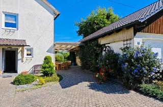 Einfamilienhaus kaufen in 86647 Buttenwiesen, Buttenwiesen - EinfamilienhausZweifamilienhaus mit Garage und großen Garten