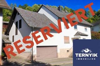 Einfamilienhaus kaufen in 96486 Lautertal, Handwerker-Haus mit großem Grundstück (1187 qm!) im LK Coburg Lautertal! Doppelgarage + Nebengebäude