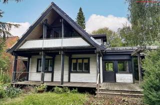 Einfamilienhaus kaufen in 26954 Nordenham, Sanierungsbedürftiges Haus in zentraler Lage