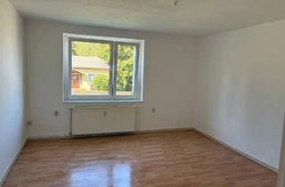 Wohnung mieten in Bertikower Straße, 17291 Oberuckersee, Helle 3 Raumwohnung sucht Nachmieter in 17291 Oberuckersee OT Blankenburg