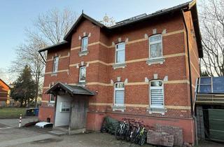 Mehrfamilienhaus kaufen in 06246 Bad Lauchstädt, Mehrfamilienhaus mit 5 Parteien, Faktor 10 zu 80% vermietet