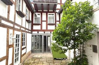 Haus kaufen in 36088 Hünfeld, Hünfeld - Ein Haus mit Geschichte - liebevoll saniertes Wohn- und Geschäftshaus mit besonderer Ausstrahlung