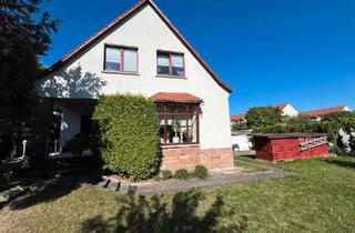 Einfamilienhaus kaufen in 99097 Erfurt, Erfurt - Toll gelegenes Einfamilienhaus mit großem Grundstück zu kaufen