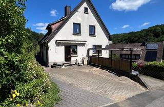 Doppelhaushälfte kaufen in 57462 Olpe, Olpe - Doppelhaushälfte mit viel Potenzial in Neuenkleusheim