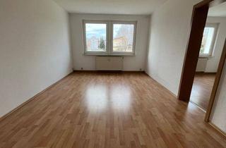 Wohnung mieten in Helmut-Bräutigam-Str. 50, 08451 Crimmitschau, niedliche 2-Zi.-Whg. in der 1. Etage mit Wanne