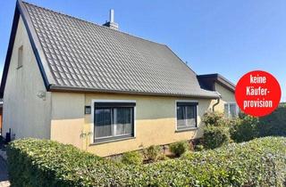 Einfamilienhaus kaufen in 17348 Woldegk, HORN IMMOBILIEN + RESERVIERT! hübsches Haus bei Woldegk mit großem Grundstück in Randlage, Einbauküche + Garagen