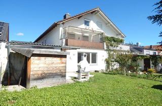 Doppelhaushälfte kaufen in Kirchfeldstr. 21, 83395 Freilassing, Sanierungsbedürftige Doppelhaushälfte in Salzburghofen/Freilassing – frei ab sofort!