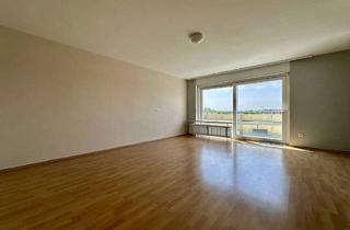 Wohnung kaufen in 76726 Germersheim, Großzügige 2-Zimmer-Wohnung mit zwei Balkonen, Stellplatz und Keller!