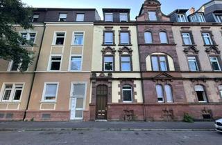 Wohnung kaufen in 77652 Offenburg, Offenburg - Zentrumsnahe 3-Zimmerwohnung mit Altbaucharme!