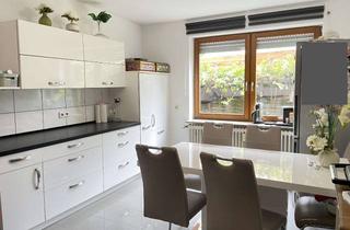 Wohnung kaufen in 73434 Aalen, Charmante 5-Zimmer-Wohnung auf zwei Etagen mit Terrasse und Gartenanteil