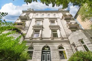 Wohnung kaufen in 20144 Harvestehude, Sanierter Altbau im beliebten Harvestehude!