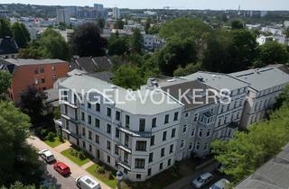 Wohnung kaufen in 18055 Stadtmitte, Exklusive Terrassenwohnung mit Altbaucharme als Erstbezug