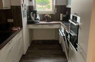 Wohnung kaufen in 72202 Nagold, TOP gepflegte 4-Zimmerwohnung mit eigenem Garten in Nagold