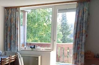 Wohnung kaufen in Kleinschwander Straße 20, 92648 Vohenstrauß, 1-Zimmer-Wohnung mit EBK in Vohenstrauß