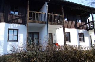 Wohnung kaufen in 94065 Waldkirchen, Galeriewohnung mit Balkon im schönen Erholungsgebiet im Bayerischen Wald!