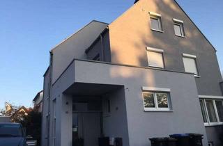Wohnung kaufen in Mozartstr., 71063 Sindelfingen, Exklusives, moderne Wohnung mit großzügigem Garten, in einem 3-Fam. Haus in sehr guter Lage