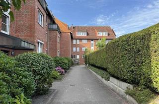 Wohnung kaufen in Bahnhofstr. 53, 21629 Neu Wulmstorf, 2-2/2-Zimmer-Eigentumswohnung mit großem Balkon und Seeblick