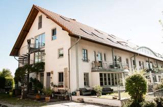 Wohnung kaufen in Friedberger Landstraße, 61197 Florstadt, Eigentumswohnung Schlossanlage Florstadt