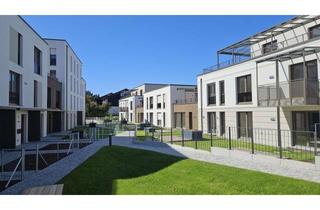 Wohnung kaufen in 83093 Bad Endorf, Hochwertige ETW mit Schreiner-Küche und Einbauschränken in zentraler, ruhiger Lage Bad Endorfs