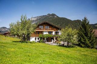 Wohnung kaufen in 83483 Bischofswiesen, Garten Maisonette mit spektakulärem Watzmannblick