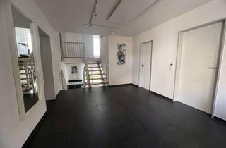 Wohnung kaufen in Tobeläckerstraße 23, 88069 Tettnang, Helle 5,5 Zimmer Wohnung mit Terrasse, Garten, Balkon und 2 TG Stellplätzen