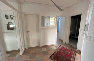 Wohnung kaufen in 52223 Stolberg, Freundliche Maisonette-Wohnung mit gehobener Innenausstattung und Dachterrasse in Breinig