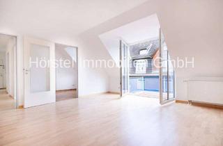 Wohnung kaufen in 21029 Bergedorf, Frisch renovierte Eigentumswohnung mit zusätzlicher ca. 20 m² großen Ausbaureserve