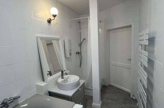 Wohnung kaufen in Burgunderstraße 19, 70435 Zuffenhausen, 4,4 % Mietrendite – Renovierter Altbau in A-Lage