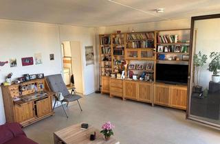 Wohnung kaufen in 37081 Göttingen, Helle Etagenwohnung mit Loggia in Göttingen