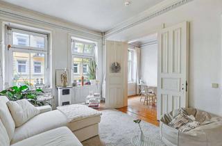 Wohnung kaufen in 20259 Eimsbüttel, Urbaner Charme trifft grüne Oase: Vermieteter Altbauklassiker in Eimsbüttels Bestlage