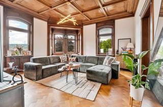 Wohnung kaufen in Herdweg 22, 70174 West, Altbau-Refugium in historischer Villa