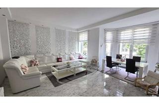 Wohnung kaufen in 58095 Mittelstadt, Exklusive Stadtwohnung mit riesiger Terrasse in Hagen-City!