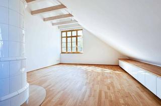 Wohnung kaufen in 82346 Andechs, Das gesamte Dachgeschoss für sich! Der Blick über alle Dächer bis zum Kloster Andechs!