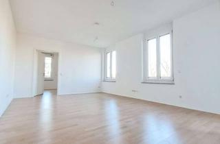 Wohnung kaufen in Breslauerstraße, 73760 Ostfildern, (BJ 2017) Barrierefreie 2-Zimmer-Wohnung mit EBK, Loggia und Tiefgarage in zentraler Lage