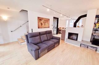 Wohnung kaufen in 71134 Aidlingen, AIDLINGEN: Stilvoll Wohnen – modernes Townhouse mit Dachterrasse für Familien & Paare