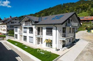 Wohnung kaufen in 87534 Oberstaufen, Dachgeschosswohnung mit Zweitwohnungswidmung und Bergblickin Oberstaufen - Wiedemannsdorf im Allgä