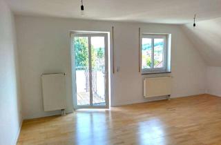 Wohnung kaufen in 07613 Crossen, Helle 3-Raum-Wohnung mit EBK, Balkon, Stellplatz in guter Lage für Eigennutzer oder Kapitalanleger