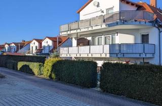 Wohnung kaufen in Lucas-Cranach-Allee, 07751 Münchenroda, Großzügige Dachetage mit zwei Wohnungen und großem Balkon